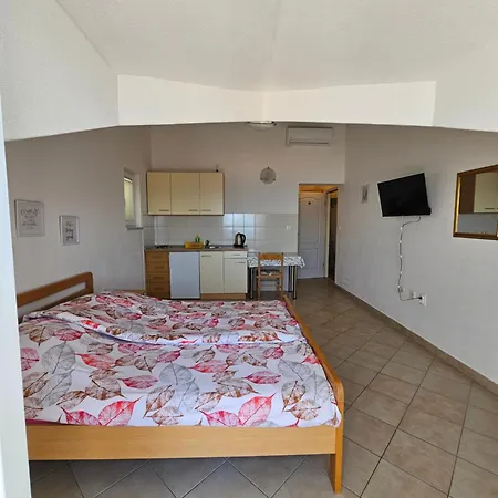 Adriatika Appartement Makarska