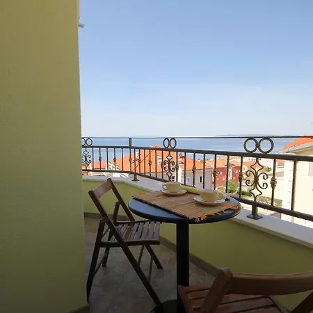 Appartement Adriatika Makarska