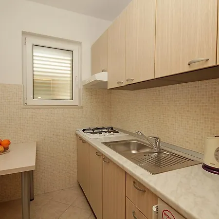 Apartment Adriatika *