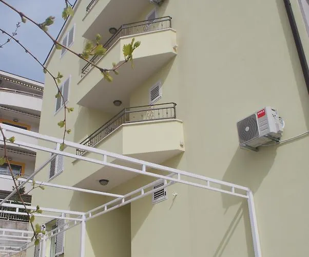 Adriatika * Makarska