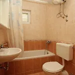 Adriatika * 马卡尔斯卡